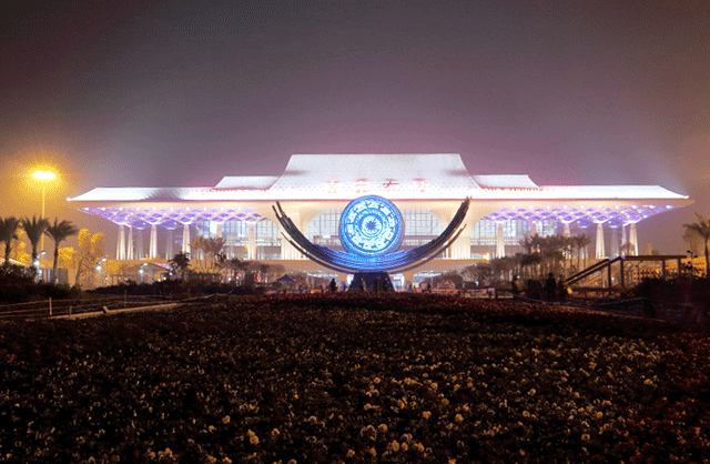 G . 廣西南寧東站