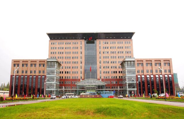 L . 內(nèi)蒙古包頭鋼鐵