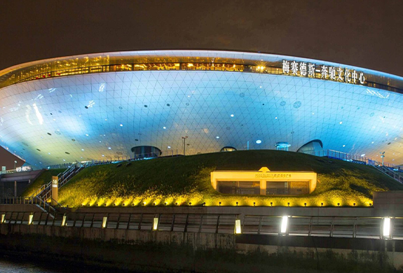 梅賽德斯奔馳文化中心——中國(guó)2010年上海世博演藝中心