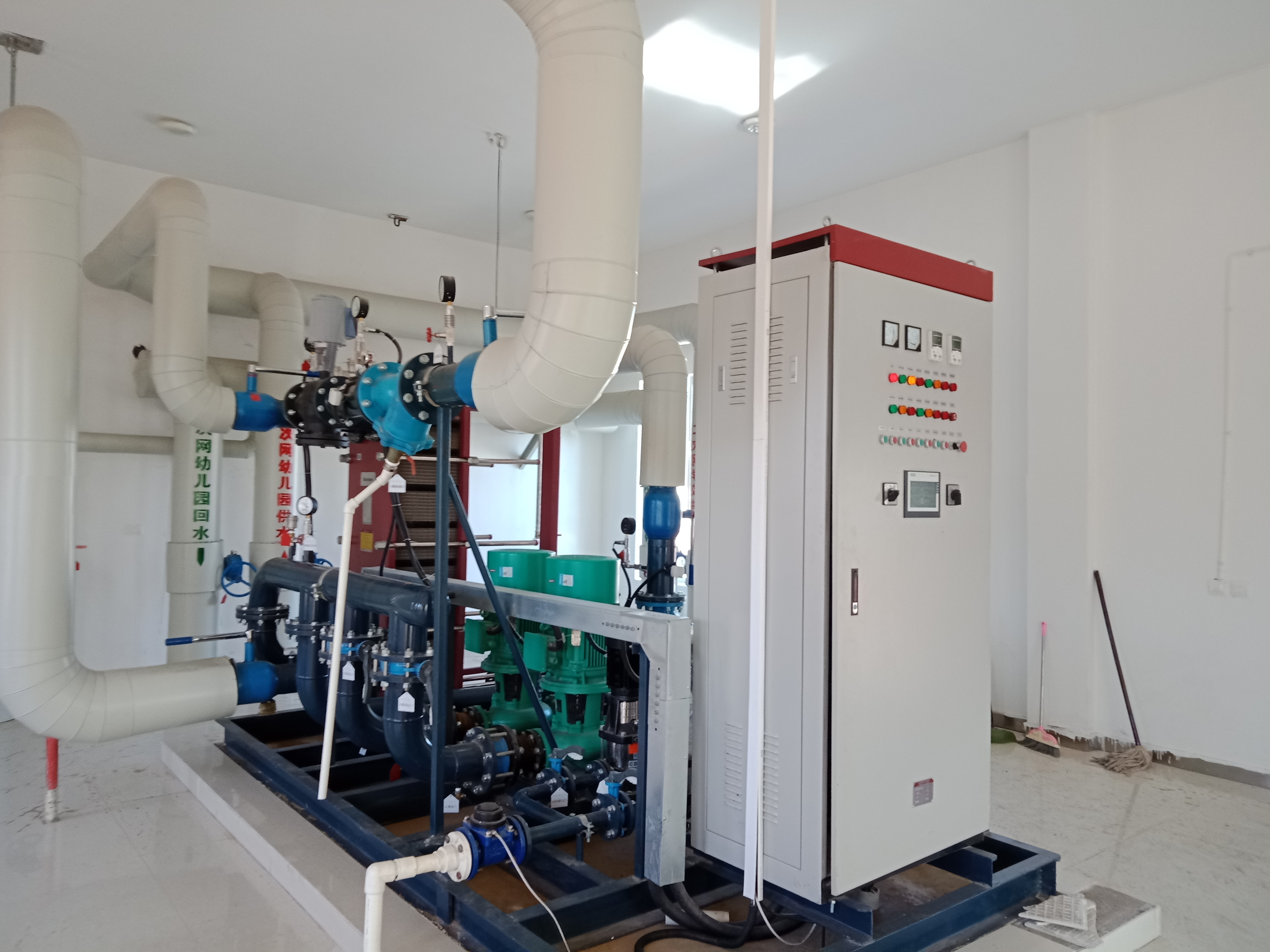 C . 內(nèi)蒙古華能達拉特電廠 C . 內(nèi)蒙古華能達拉特電廠