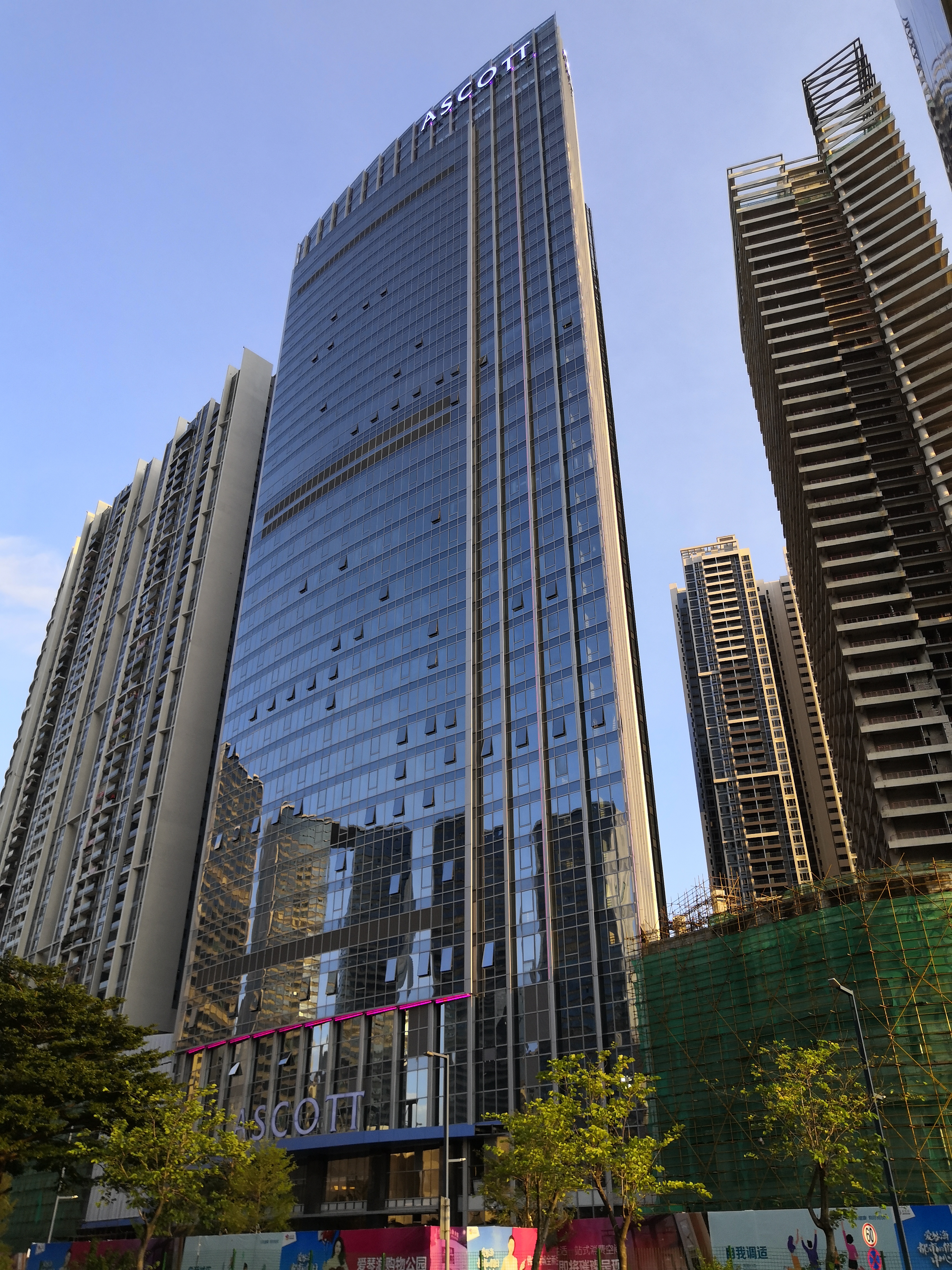 D . 廣東佛山東平廣場